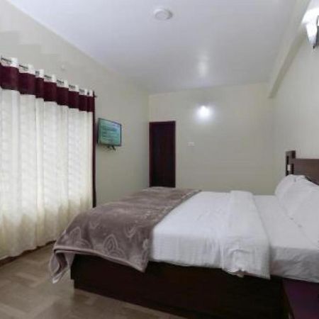 Pinehill Suits Otel Ooty Dış mekan fotoğraf