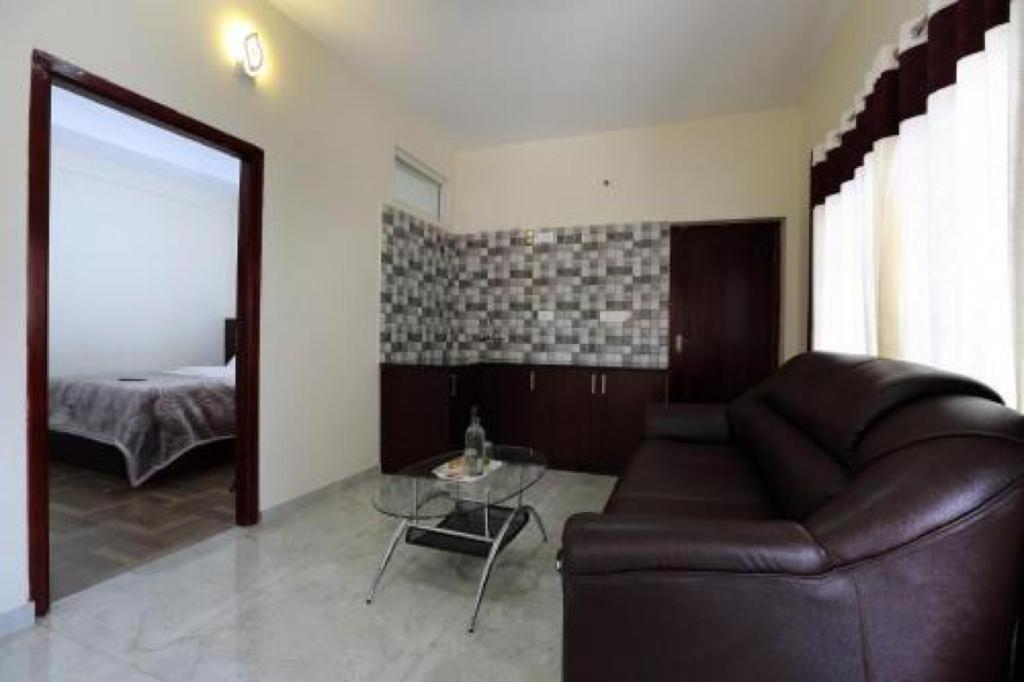 Pinehill Suits Otel Ooty Dış mekan fotoğraf