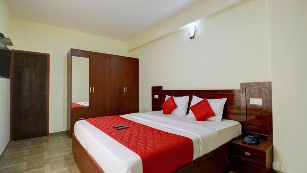 Pinehill Suits Otel Ooty Dış mekan fotoğraf